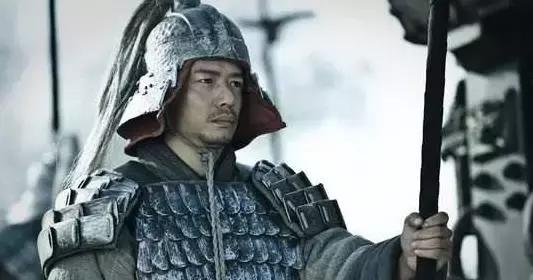 韩信的一生超励志,功高震主韩信蒯彻