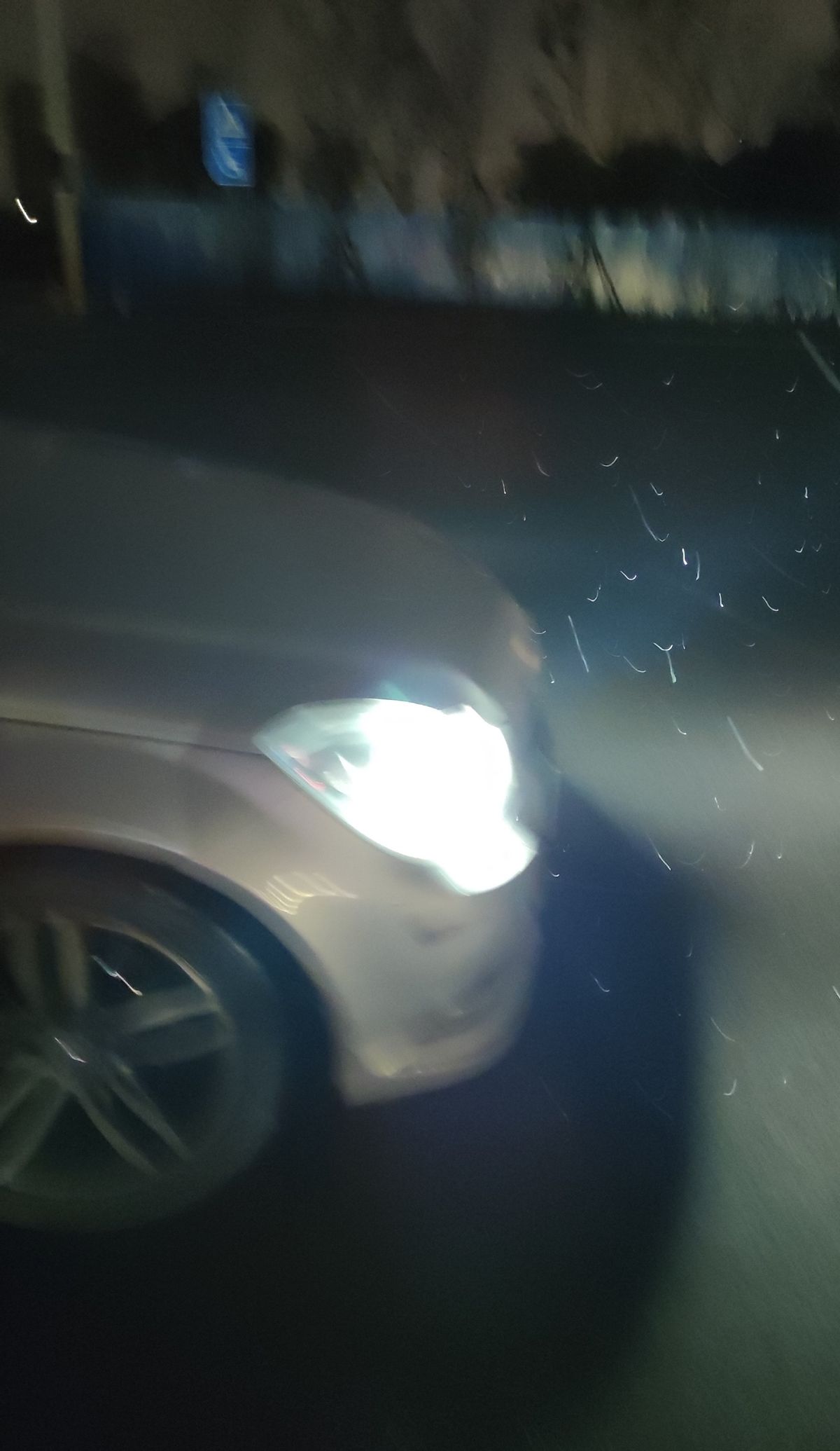 懂的都懂！疫情过后深圳老板开奔驰跑滴滴，背后原因太心酸了