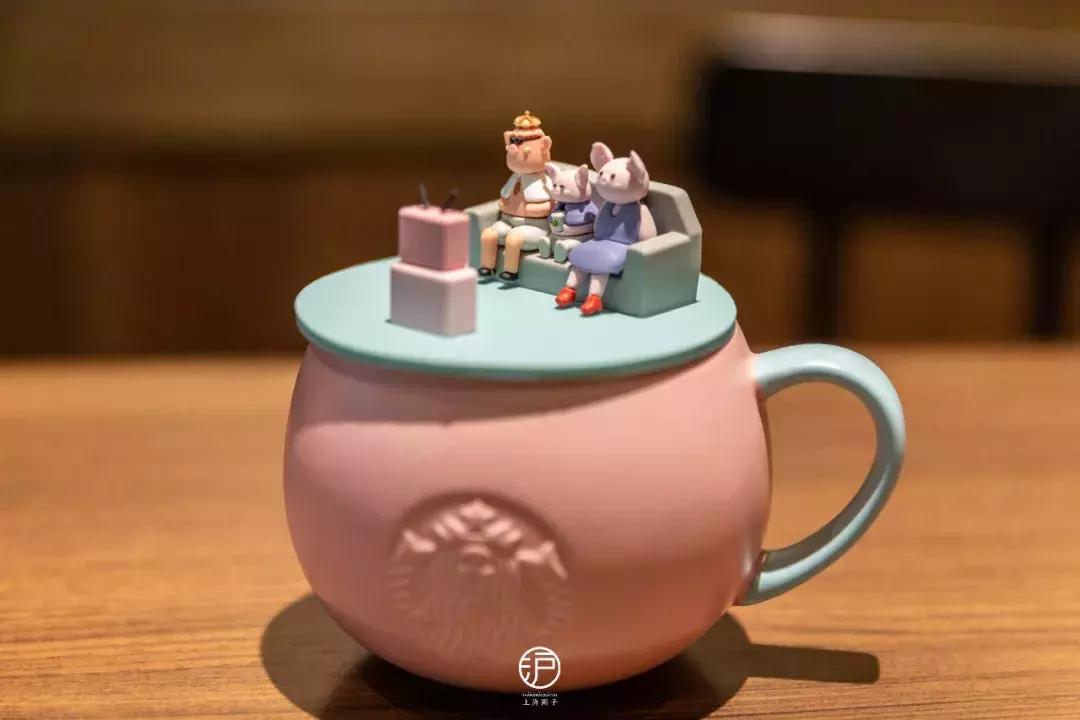 星巴克猪猪杯到哪预订,星巴克最新限定杯