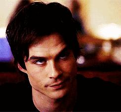 用话筒唱比清唱好听的原因,用学校话筒唱歌怎么才能好听