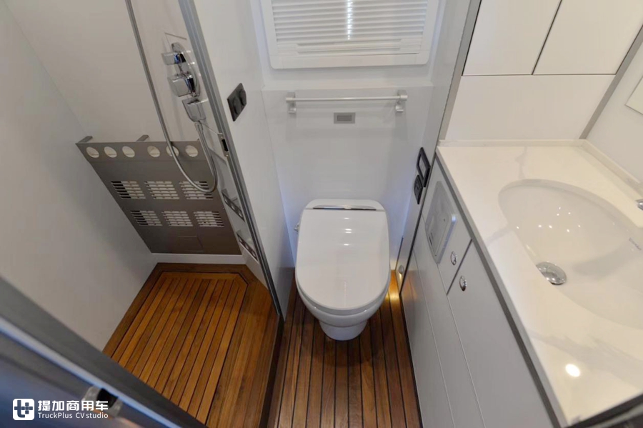 男人的大玩具越野轻卡房车,男人的大玩具越野车国产