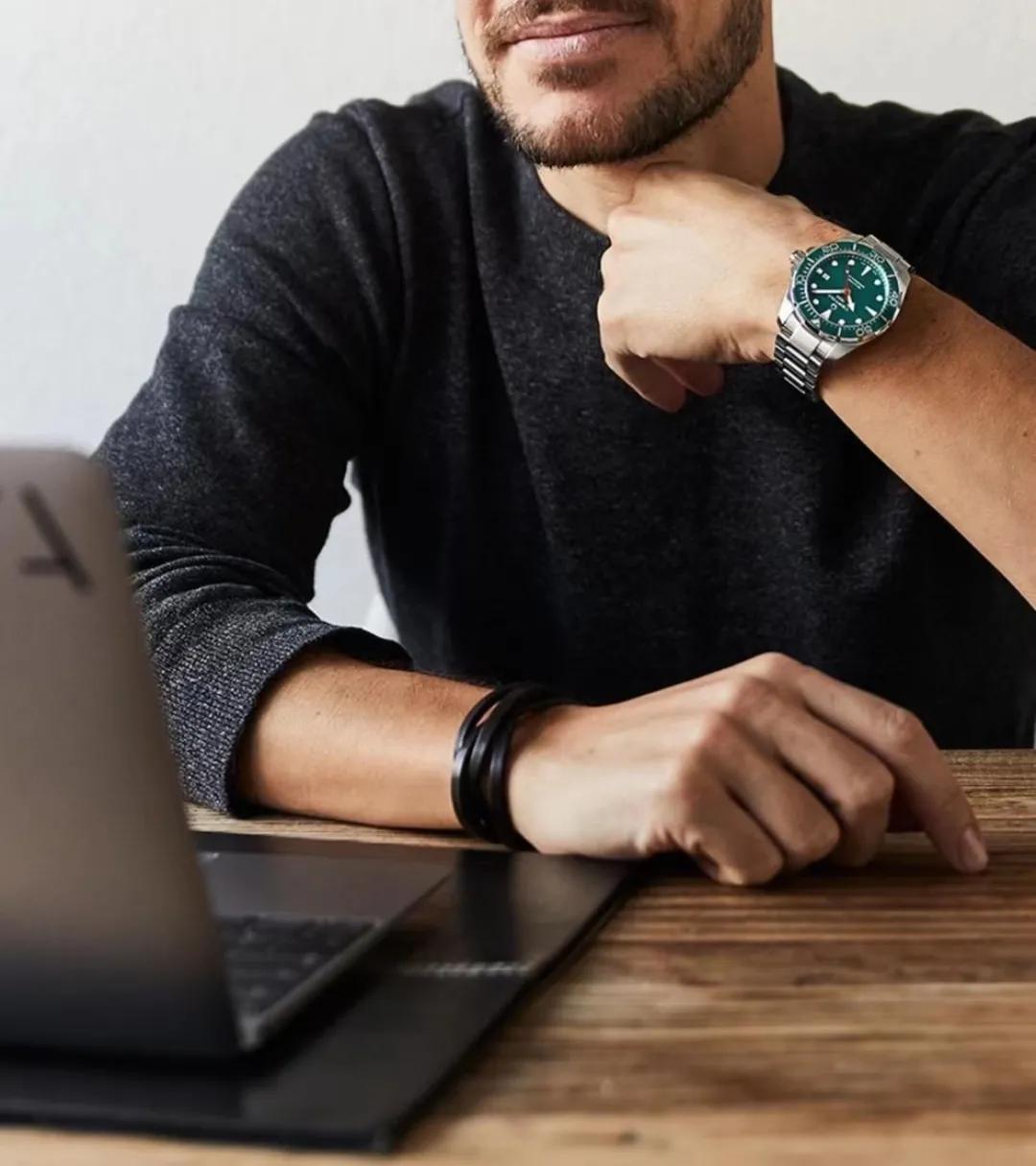 1-2万性能好的潜水表,万元潜水表哪款性价比最高