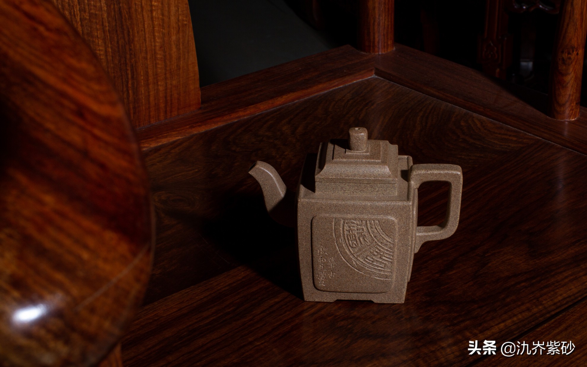 一样的紫砂壶怎么分辨好坏,紫砂壶哪种泥料泡茶最好