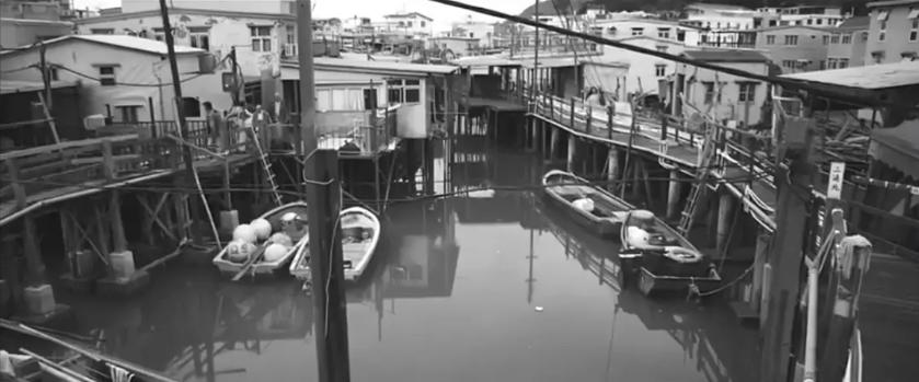 借情色构建起香港回忆，陈果坐上《三夫》的红van，然后消失了