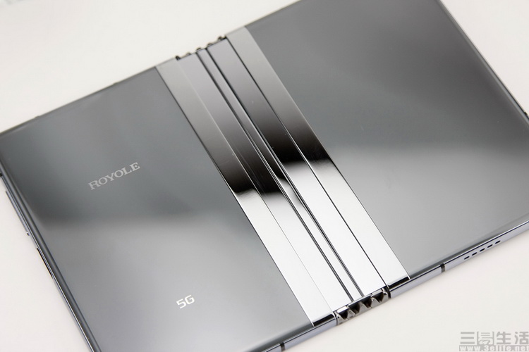 柔宇royoleflexpai2评测视频,柔宇flexpai25g折叠屏