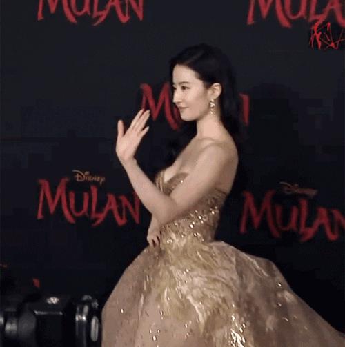 刘亦菲走红毯穿的礼服 (刘亦菲结婚了吗2017)