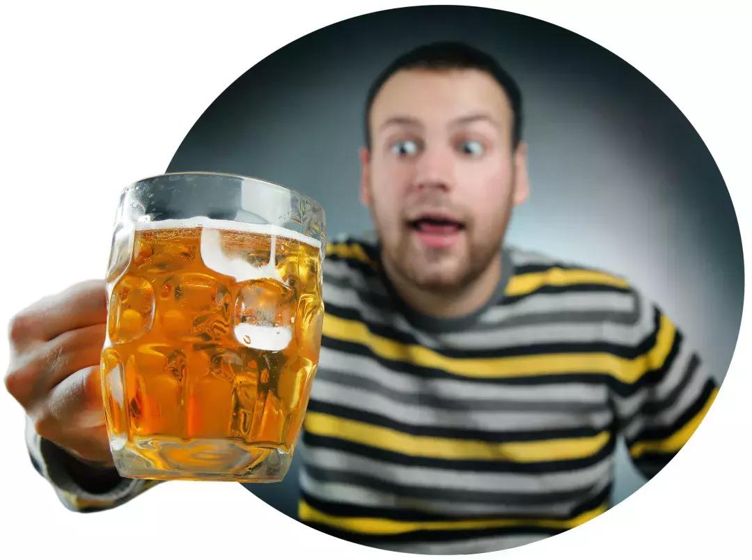 减肥中大餐一顿补救方法,减肥期间没忍住吃了零食怎么补救