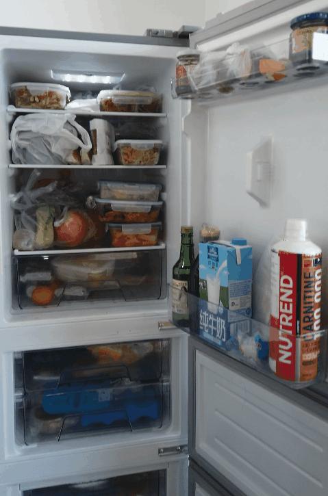 小米冰箱199元价格,小米无霜四门1100mm的冰箱多少元