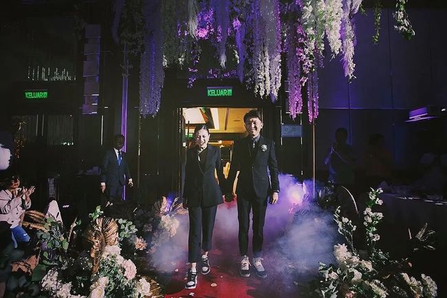 aj1白黑红高帮小芝加哥og,穿aj1ow芝加哥打篮球