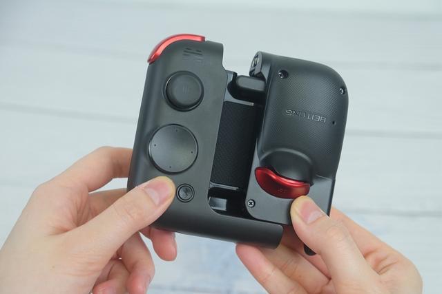 飞智八爪鱼手柄和北通手柄哪个好,飞智和黑鲨的游戏手柄哪个好