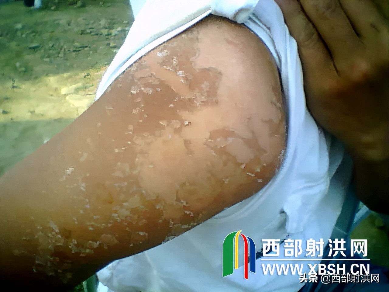 2008年汶川地震记者现场报道,2008年汶川地震伤感视频