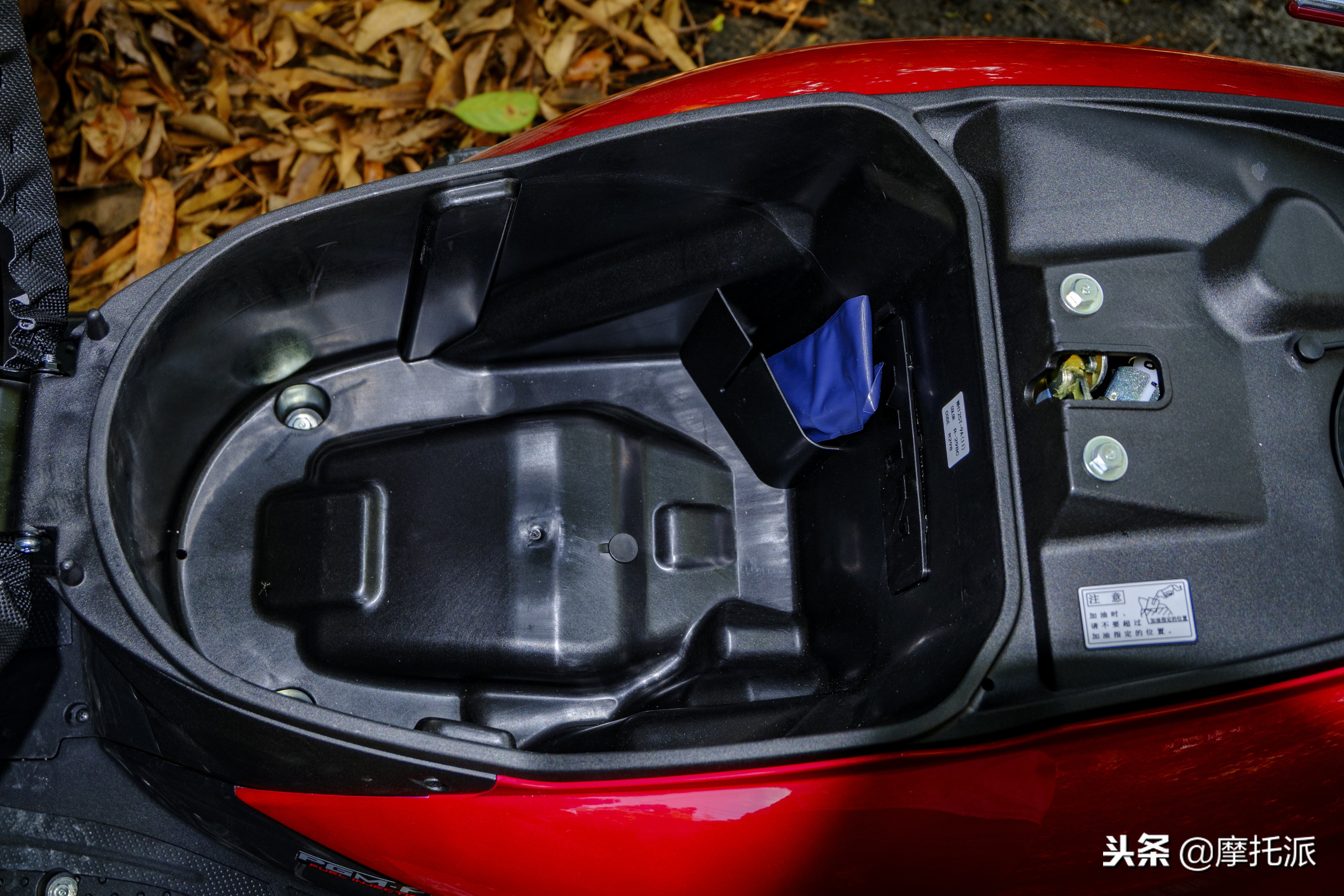 五羊本田御鲨125优点和缺点,2019年五羊本田喜鲨125价格