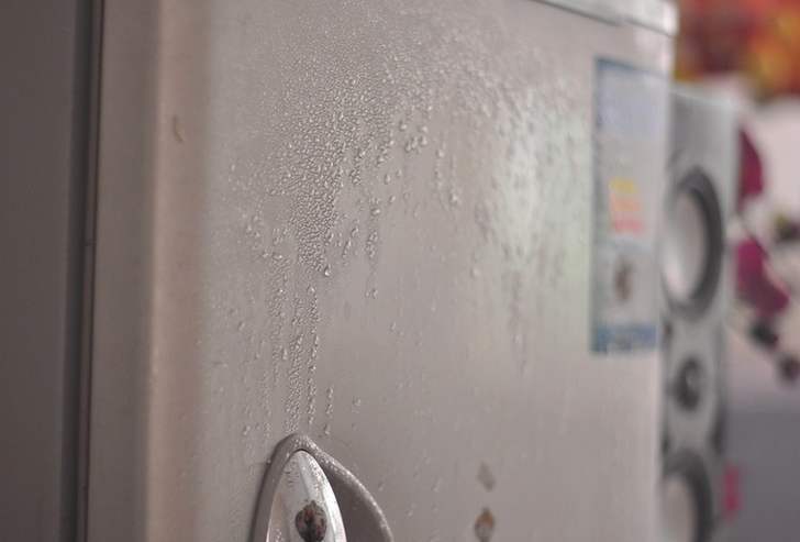 回南天屋内潮湿怎么除潮,回南天高层更潮湿还是低层更潮湿