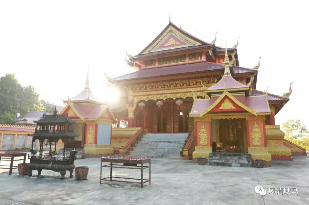 傣族象脚鼓舞的艺术特征,傣族长鼓乐器