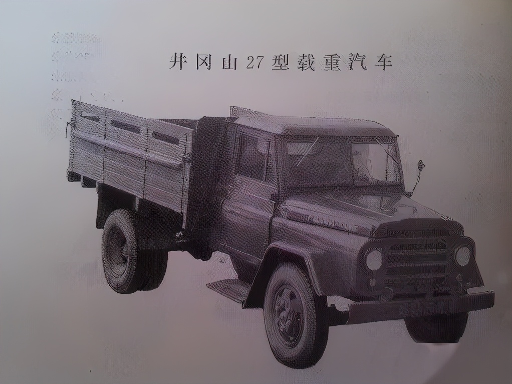 闲话江铃，稀里糊涂入行造车，八几年狂亏五千多万差点少年夭折