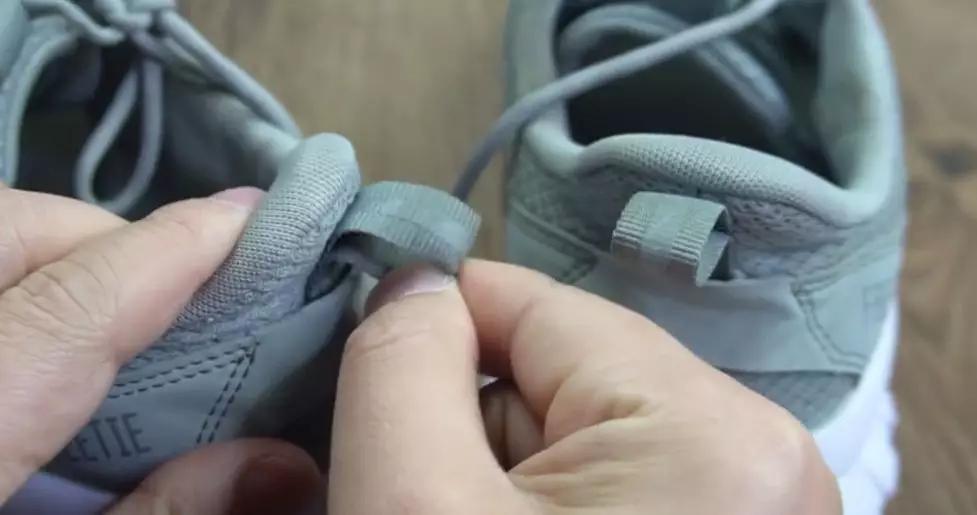 鞋后跟上的小拉环,鞋子后小拉环断了可以修吗