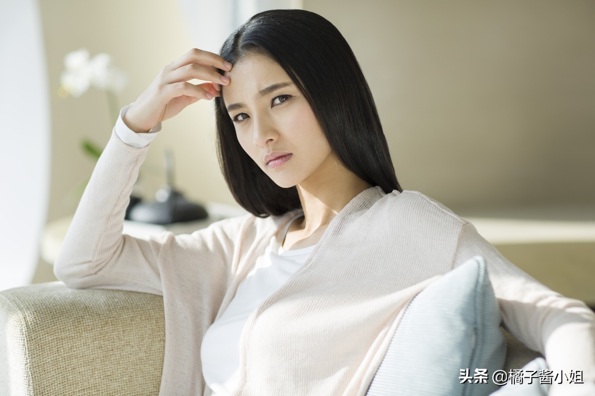 孕期失眠怎么停止胡思乱想,孕期失眠了怎么办简单解决方法