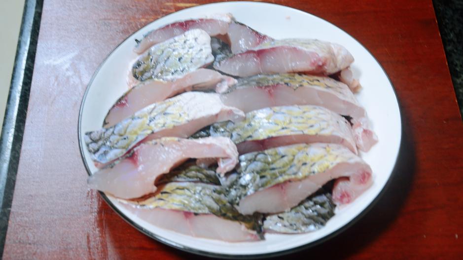 草鱼最美味的做法鲜香无腥味,草鱼最好吃的做法鲜嫩爽口