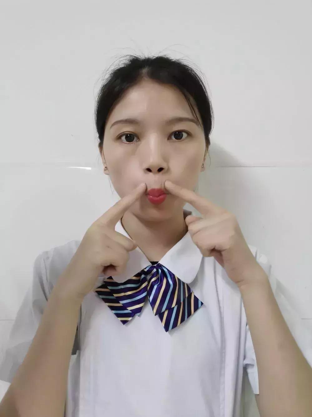 面瘫康复六个动作鬼脸操视频,面瘫鬼脸