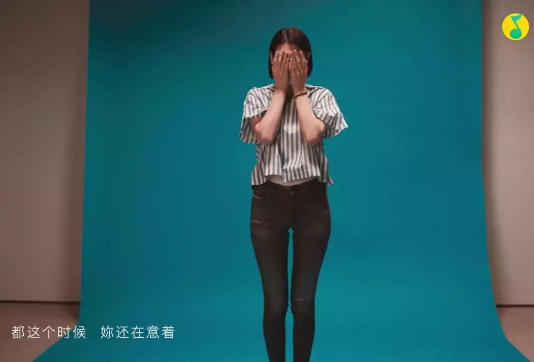 说好不哭mv为什么用三吉彩花,三吉彩花说好不哭的mv女主