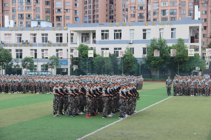 简阳中学军训汇报,龙泉中学军训汇报表演