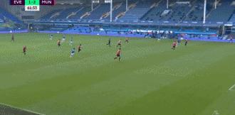 曼联3-0完胜莱斯特城,曼联3-2胜纽卡斯尔