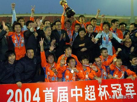 十一连胜夺冠完美收官,十一连胜足球