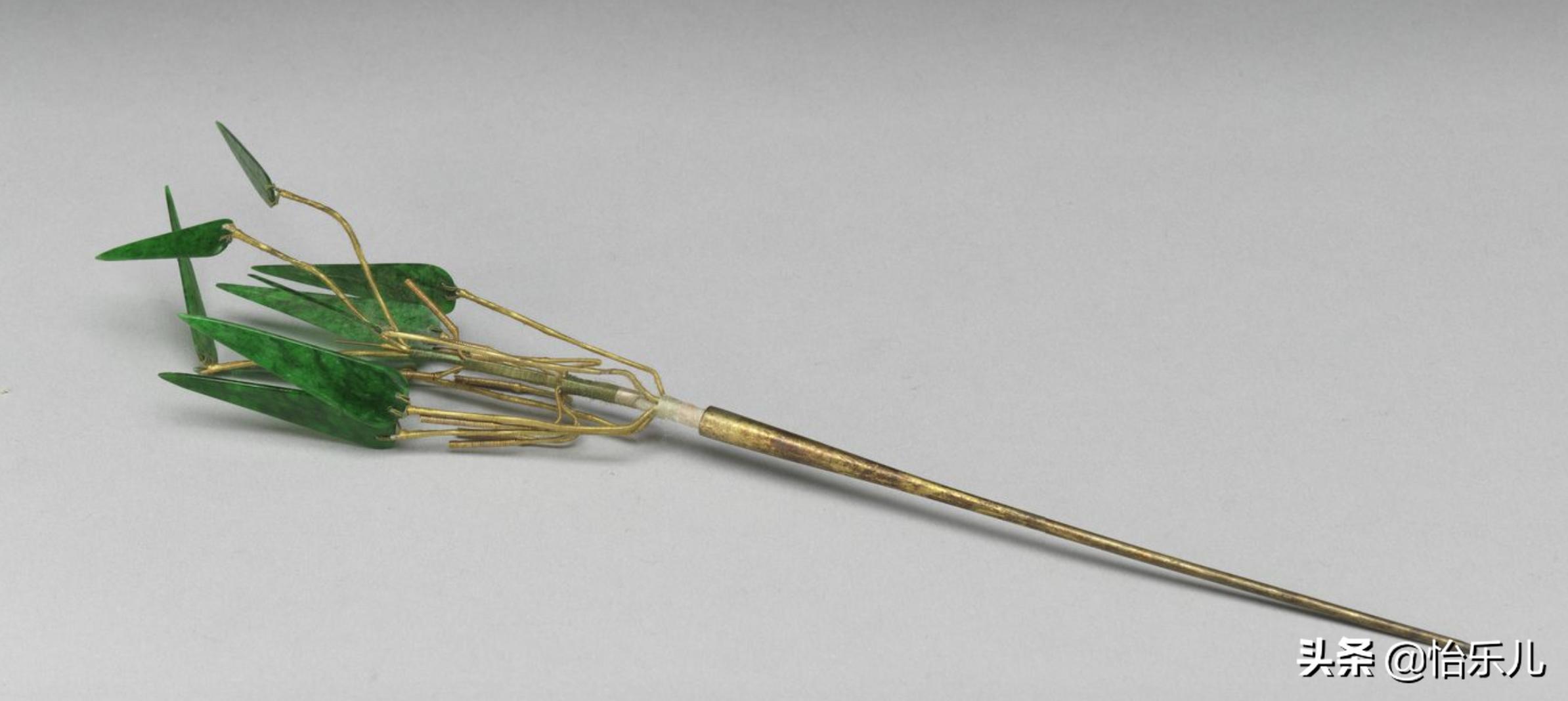 乾隆时期翡翠饰品,乾隆咸鱼翻身