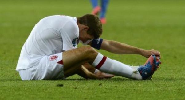 肌肉拉伤关节韧带损伤处理和预防,运动时发生肌肉拉伤的紧急措施