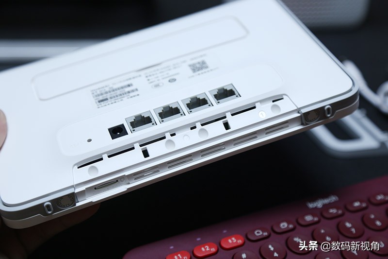 9102了，多设备无线上网该怎么破，来试试华为4G路由2Pro吧