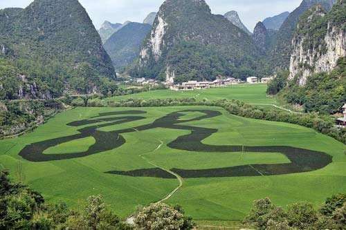 鏇炬皬鍥藉缁忓吀璁插爞,鏇炬皬鏄撳璇惧爞璁查姘寸鍥涢泦