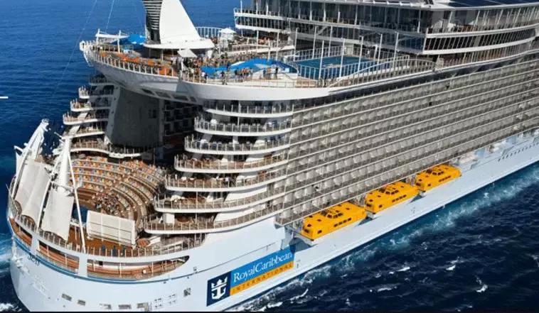 世界最大的豪华邮轮伙食,世界上最大游轮美食