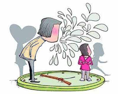 “母恩比海深”，父亲死后女儿却把母亲告上了法庭