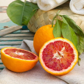 女神节和你的女神一起喝杯酒,女神节和女神一起过