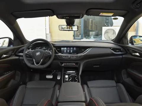 别克君威新驾乘之美,别克新君威驾驶