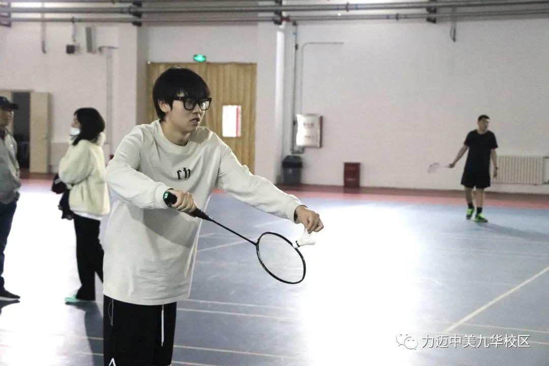 美国高中学校社团活动,美国高中生社团活动