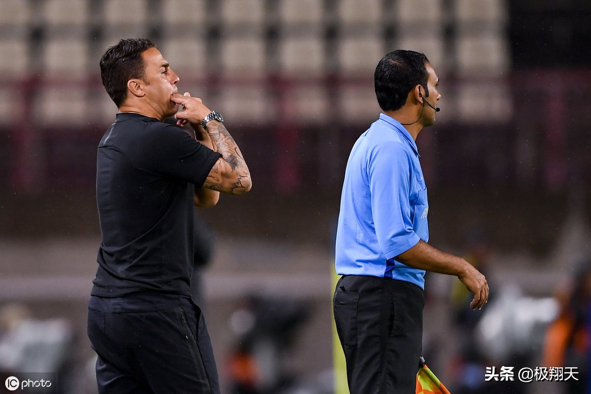 五星红旗迎风飘扬比赛,五星红旗迎风飘扬亚洲杯