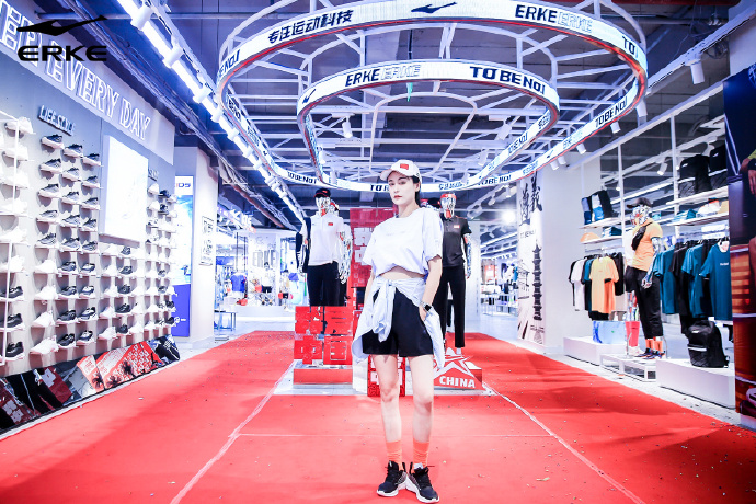 鸿星尔克直播间有多好笑截图,鸿星尔克直播爆红瞬间