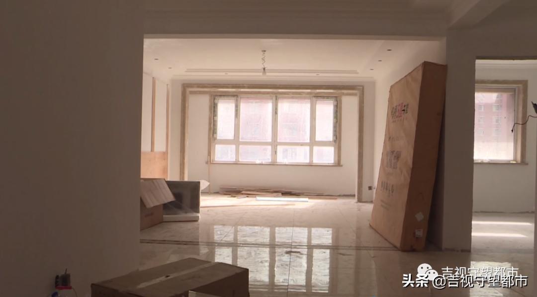 大理石不到一个月开裂怎么回事,大理石开裂是正常现象吗