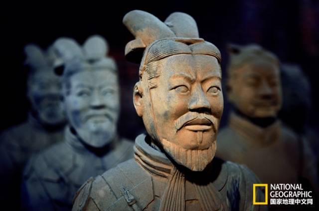 兵马俑出土的时候是彩色的,还原兵马俑的真实面貌