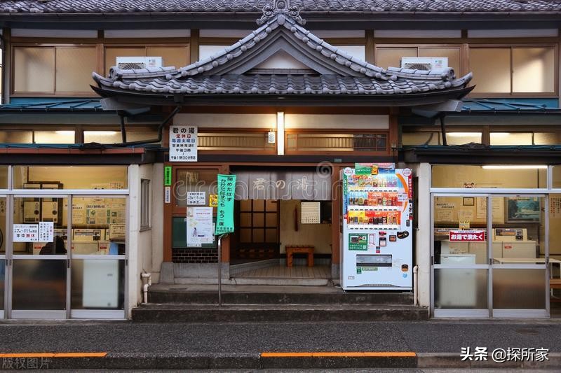 投币式自助洗衣,日本自助洗衣店怎么干洗