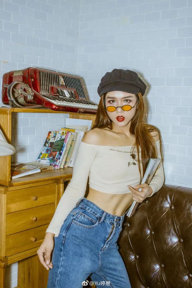 厦门美臀Girl，身材曲线超迷人，女孩梦寐以求的身材就是这样的吧