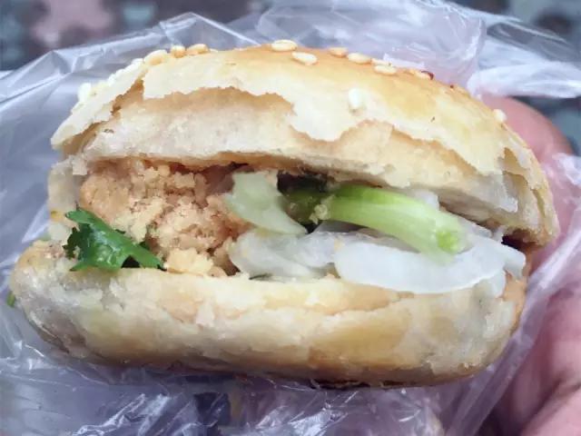 美食档案--厦门百家好吃的小吃名店招牌菜大全