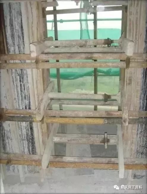 地下室模板施工技术交底,幕墙施工技术交底模板