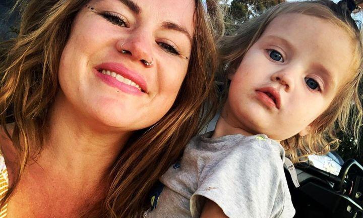 澳洲一位妈妈花270英镑亲手打造水疗池不少父母却表示担忧