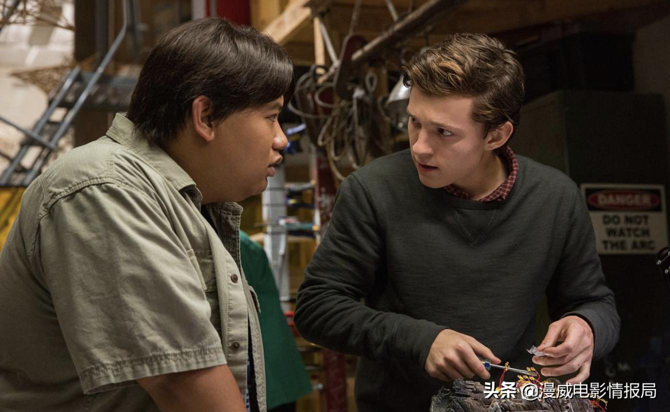 蜘蛛侠同学知道了他的身份,蜘蛛侠同学