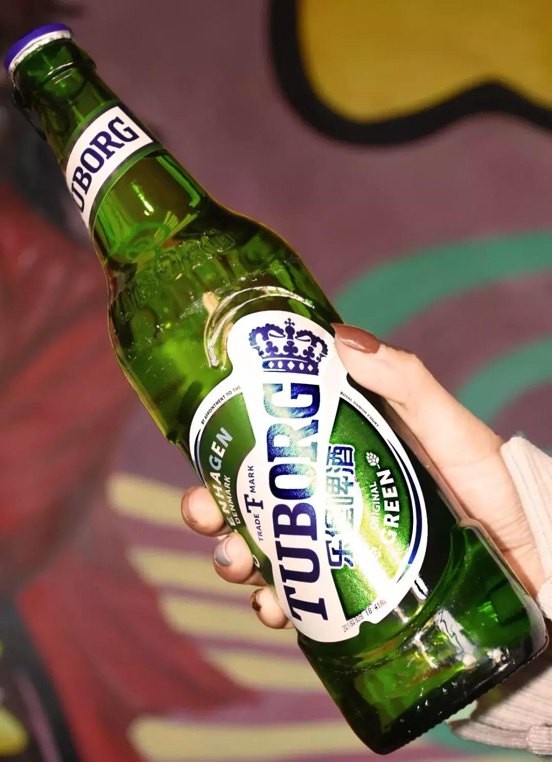 撸着串听着歌,这家火爆曲靖的BBQ才是你啤酒、烧烤的圣地!