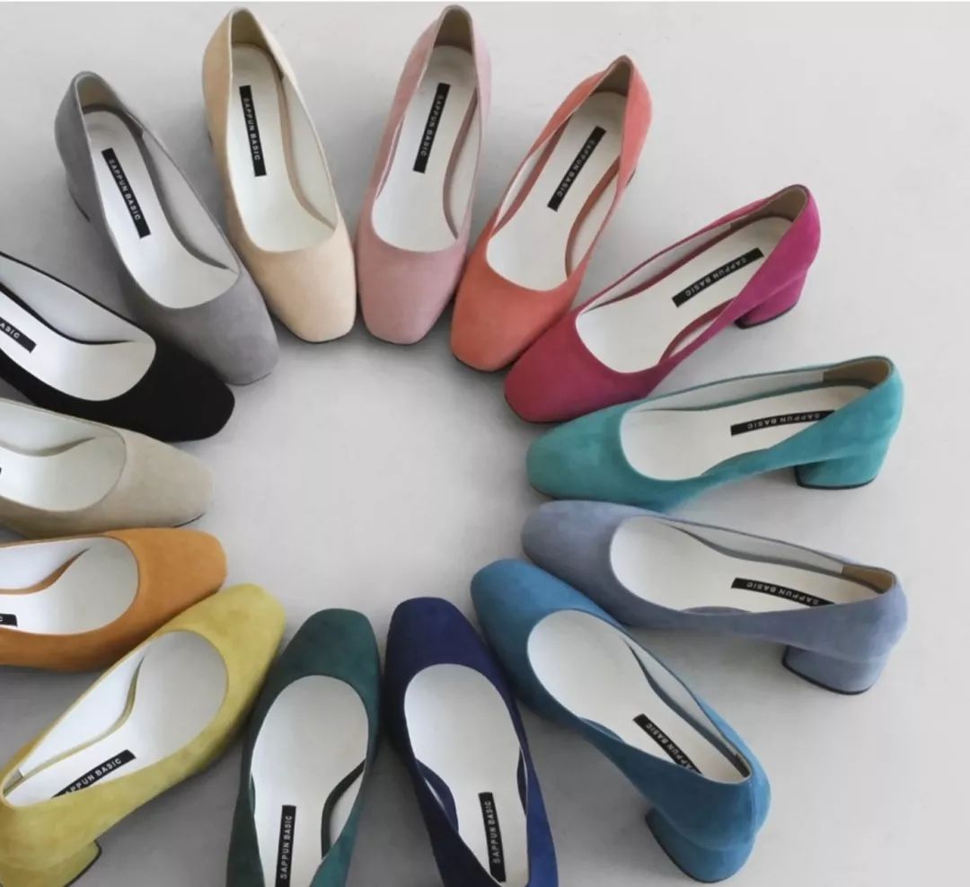 闊╁墽濂充富绌挎惌鍝佺墝,闊╁墽濂宠绌挎惌鍝佺墝