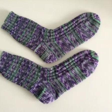 婴儿毛线袜子编织教程全过程,钩针编织婴儿袜子教学视频简单的