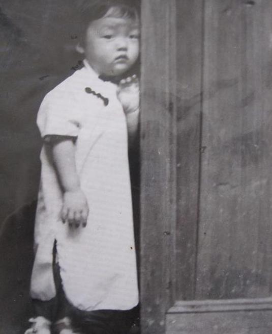 湖北老太太去世后遗物找到了吗,湖南老头死了子女整理遗物